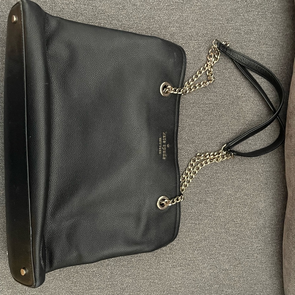Kate Spade Black Shoulder Bag with Gold Chain - Picture 2 of 10